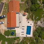 Villa La Casa Gidora *
