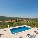 Villa La Casa Gidora