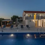 La Casa Gidora