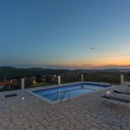 La Casa Gidora 시베니크