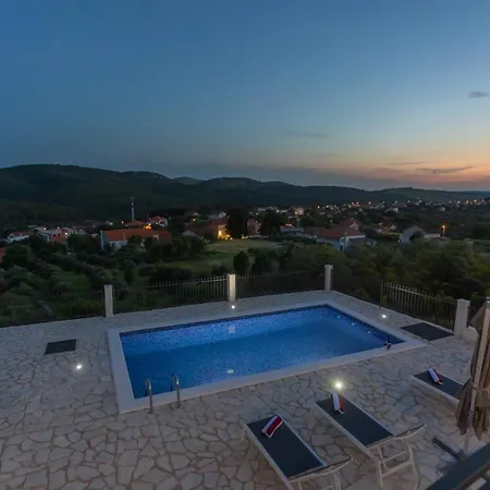 La Casa Gidora Вилла