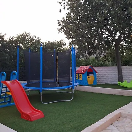 וילה La Casa Gidora שיבניק