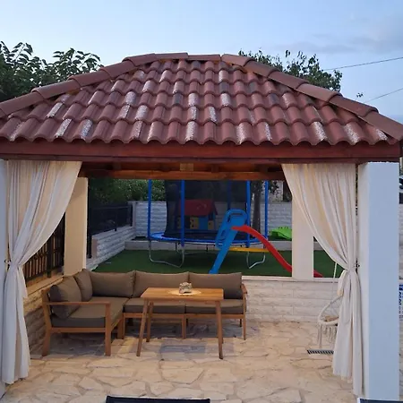 La Casa Gidora 빌라 시베니크