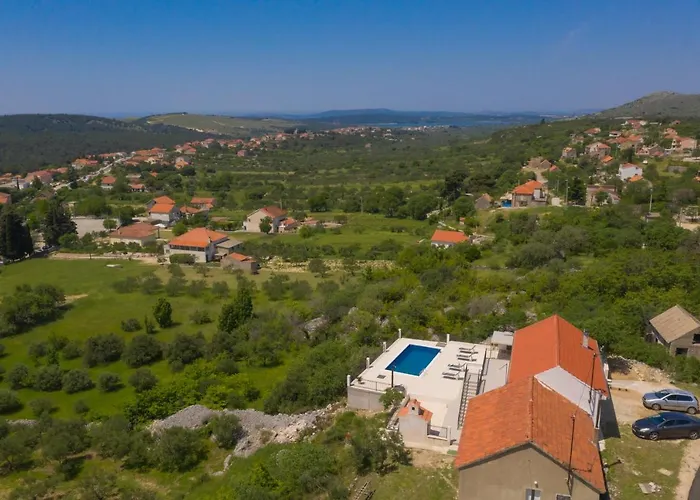 Villa La Casa Gidora *