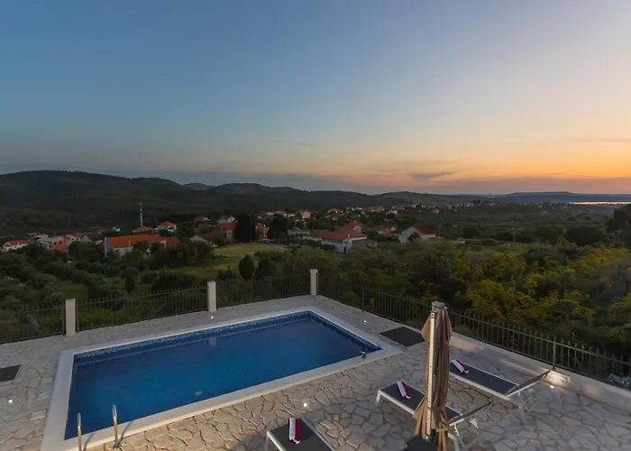 La Casa Gidora Villa *