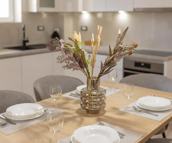 Villa La Casa Gidora