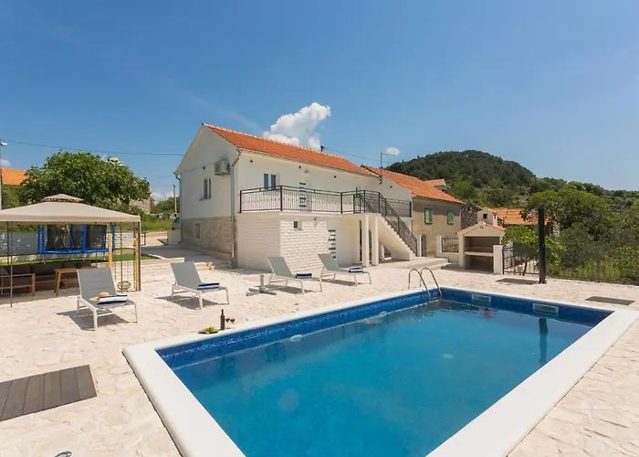 Villa La Casa Gidora