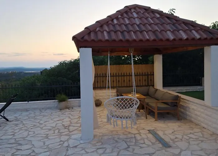 Villa La Casa Gidora *